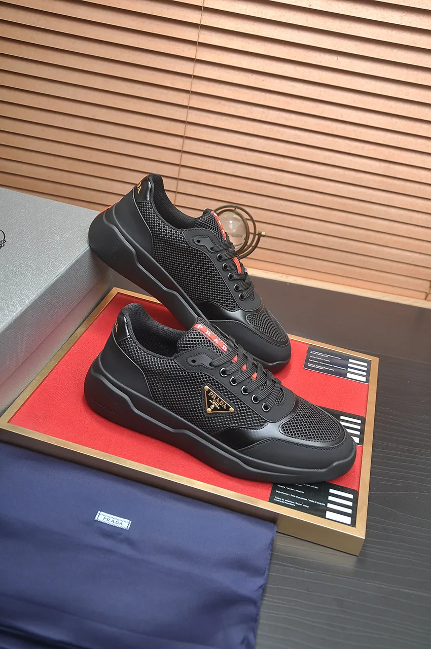 Men's shoes 💰620💶 [PRADA] Top original, new season, high quality original goods, top high mercerized cowhide combined with original breathable fabric + imported glue, imported stretch fabric inside with original cowhide feet, original thick outsole! Quality guaranteed! Code 38-45 (45 customized)